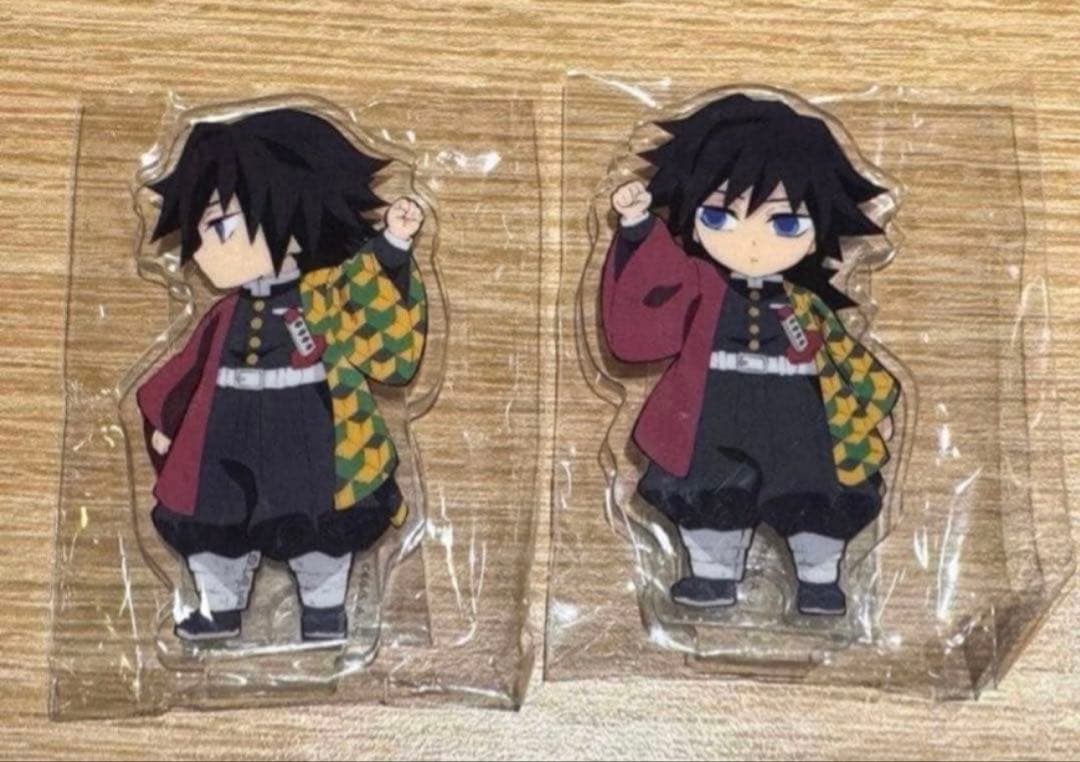 鬼滅の刃ufotable 繋がるランダムアクリルスタンド義勇左右セット 鬼滅の刃 ufotable 繋がるアクリルスタンド 義勇 錆兎 真菰 鱗滝