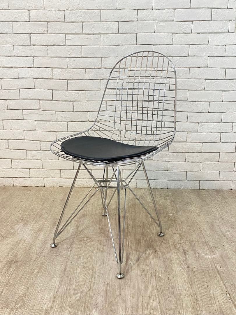 【東京都内23区配送無料】ハーマンミラー　イームズ　ワイヤーチェア 椅子　黒