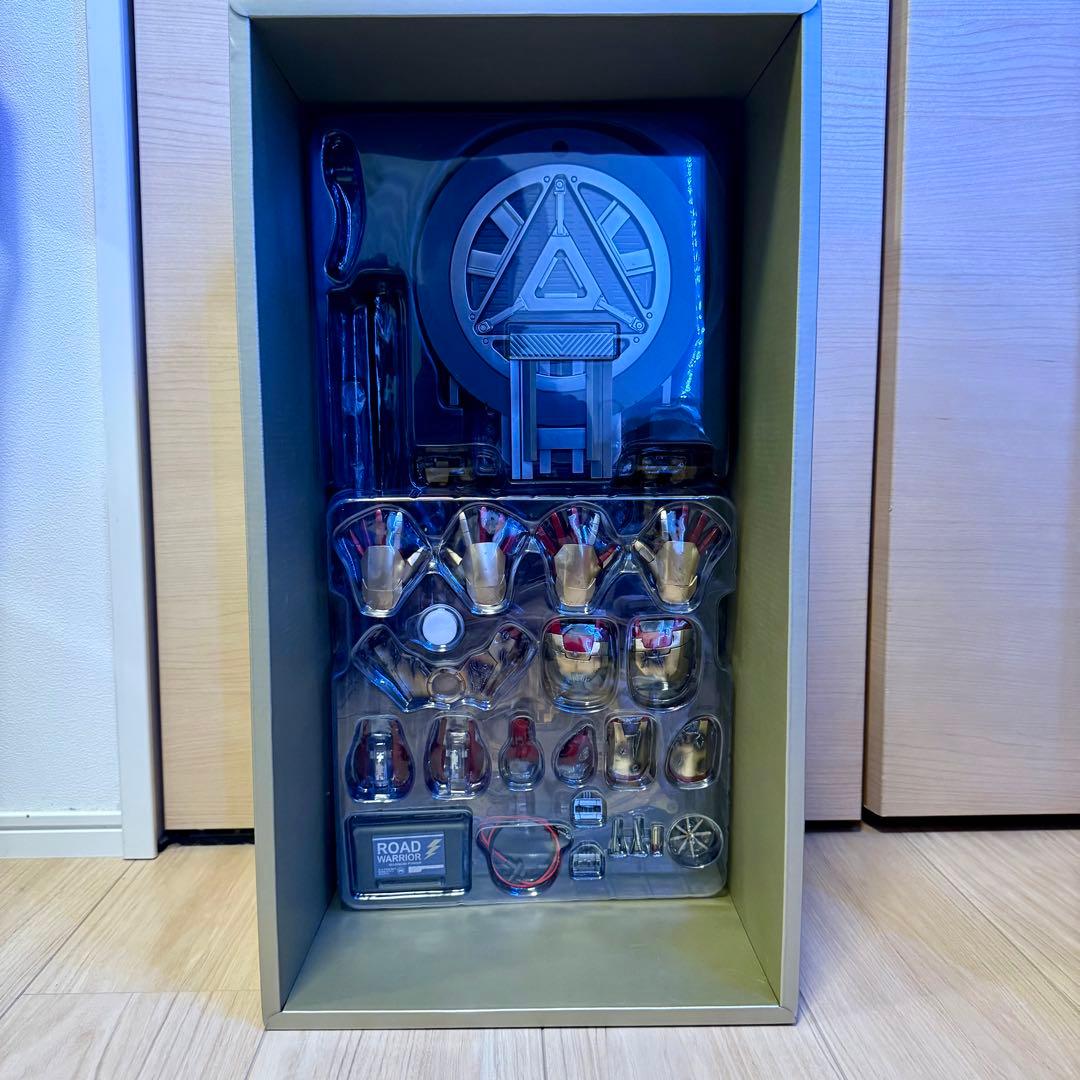 ホットトイズ クオータースケール アイアンマン マーク42 ボーナス