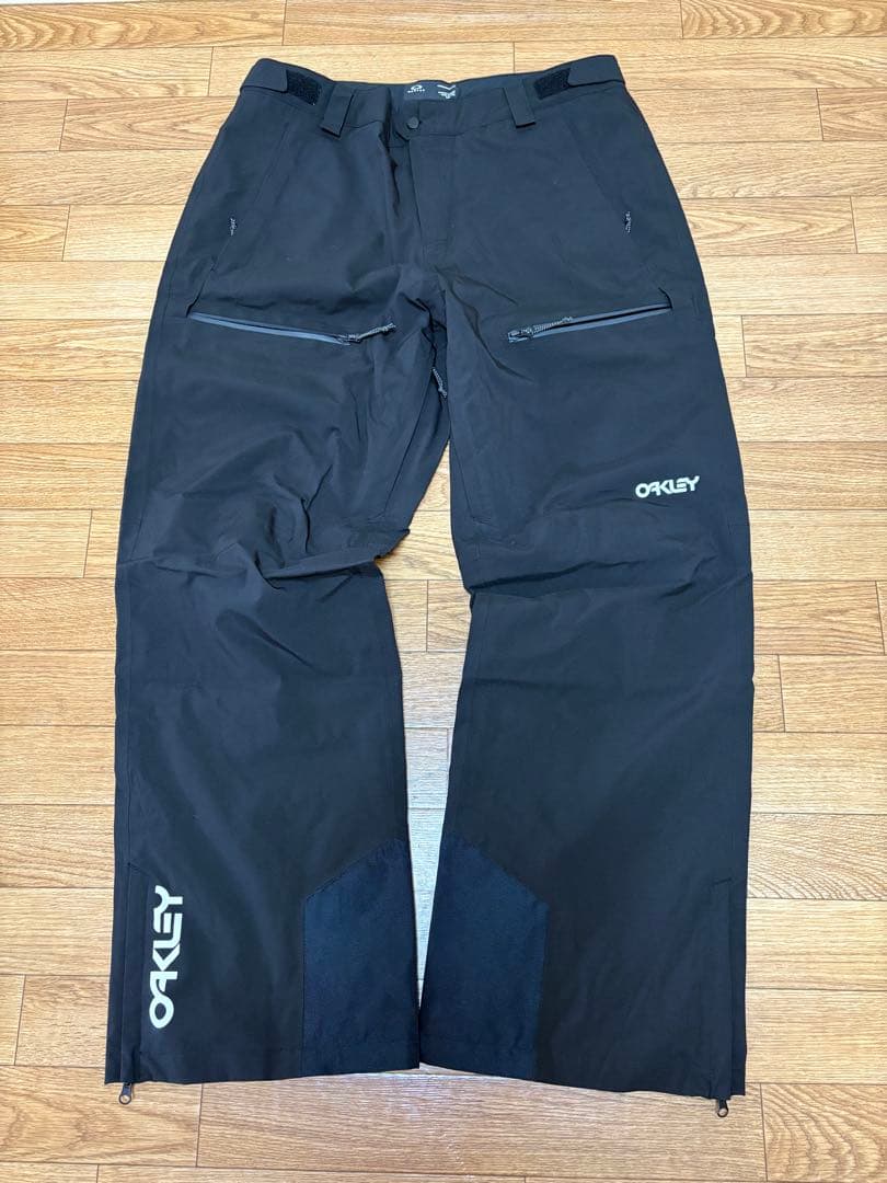 OAKLEY ブラック スノーボードパンツ XL 使用数回　美品