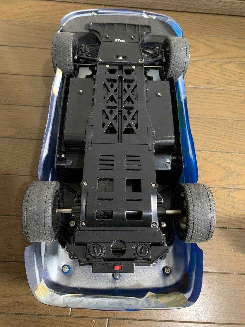 本日限定❗️ラジコン スバル インプレッサ 1/8 バッテリー - メルカリ