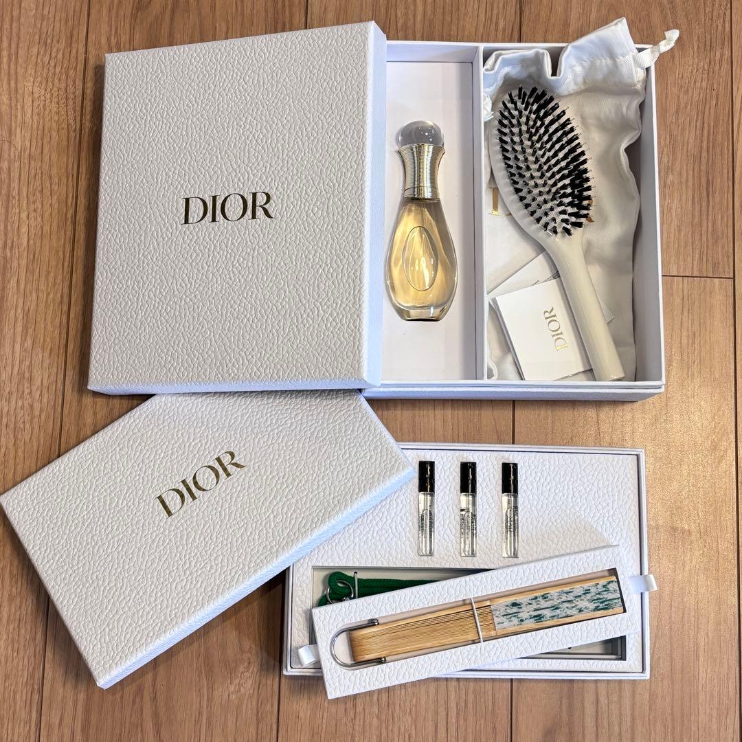 ディオール　2025年　バースデーギフトセット　プラチナ会員　ノベルティ　香水