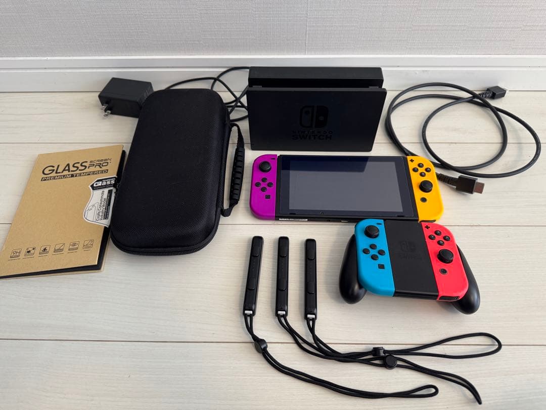 Nintendo Switch 本体+ジョイコン4本セット