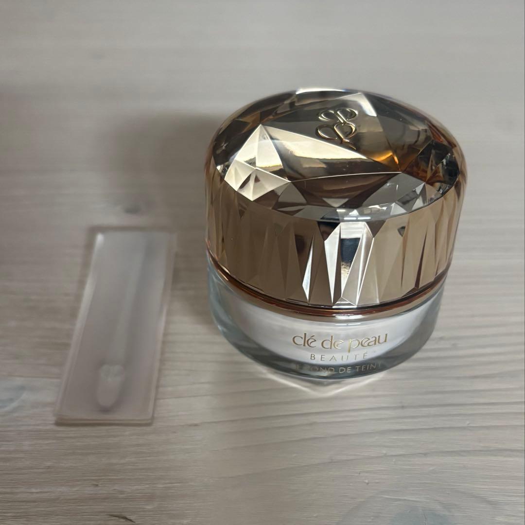 クレドポーボーテ　ル・フォンドゥタンｎ