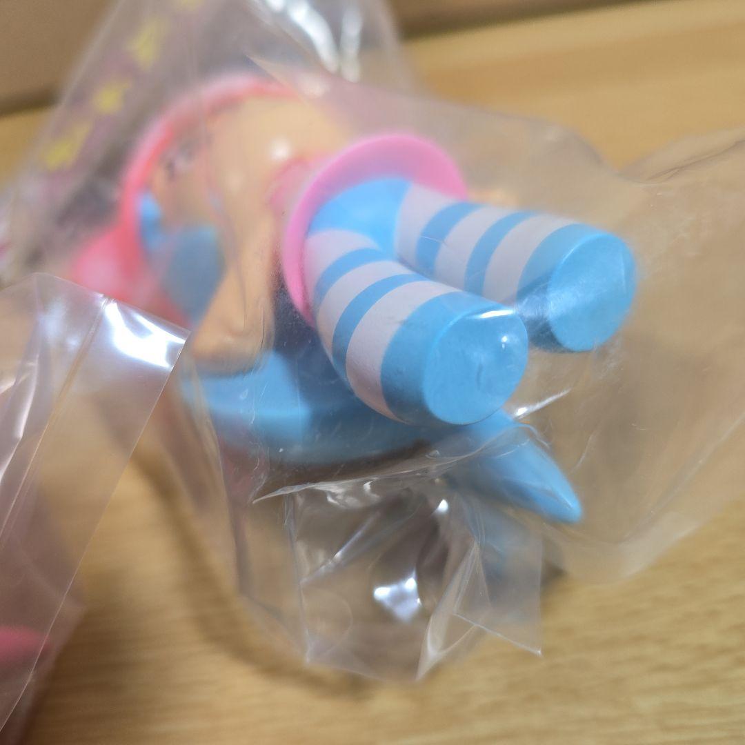 レッドシャーク×アートジャンキー ソフビシリーズ シャメロット - メルカリ