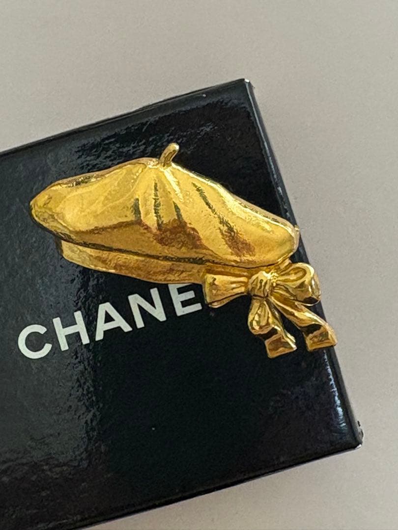 CHANEL ベレー帽　ブローチ　正規品