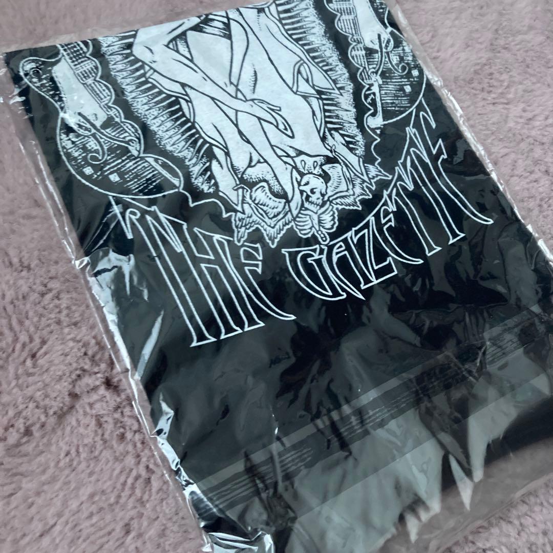 匿名配送】ガゼットのバンドTシャツ - メルカリ