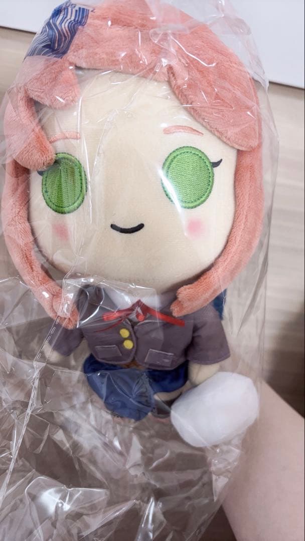 ドキドキ文芸部　ddlc ドキ文　モニカ　ぬいぐるみ　海外　公式