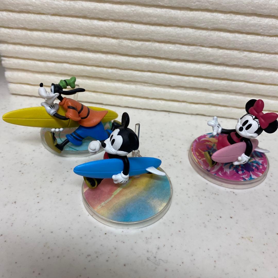 ディズニーカプセルトイ サーフィンフィギュア グーフィー ミッキー
