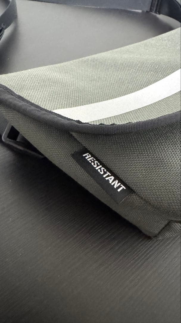 RESISTANT ショルダーバッグ Hippo hanger - メルカリ