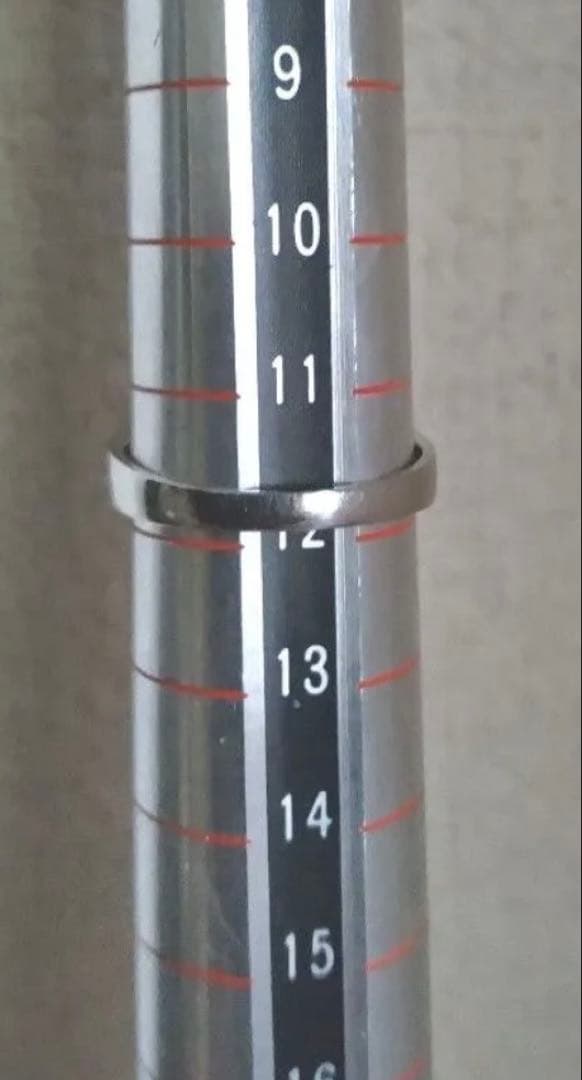 Pt900 プラチナ リング　ダイヤモンド0.3ct 12号　3.2g