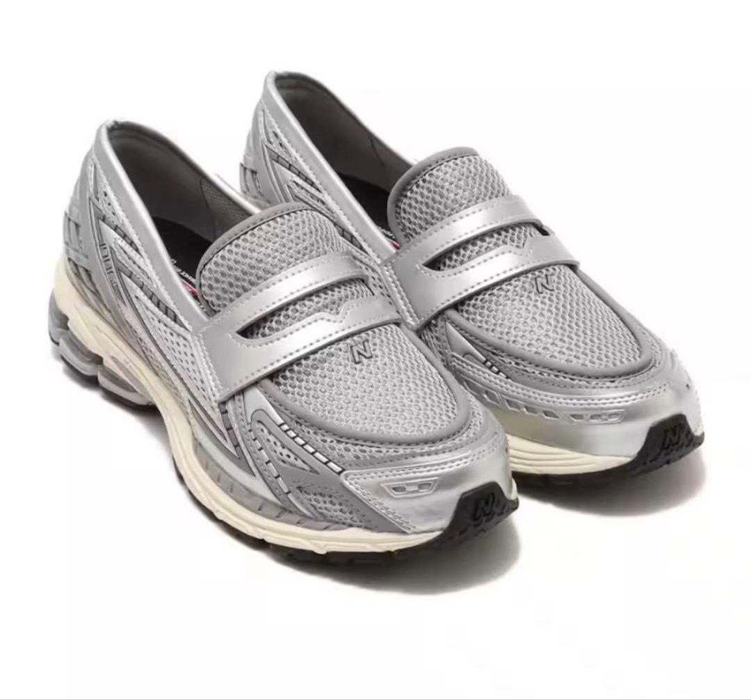 New Balance シルバー スニーカー スリッポン