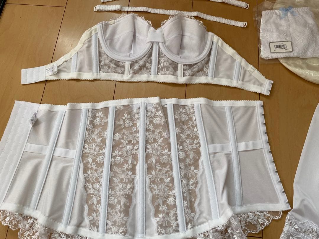 セモアブライダルインナーC65 58 - メルカリ