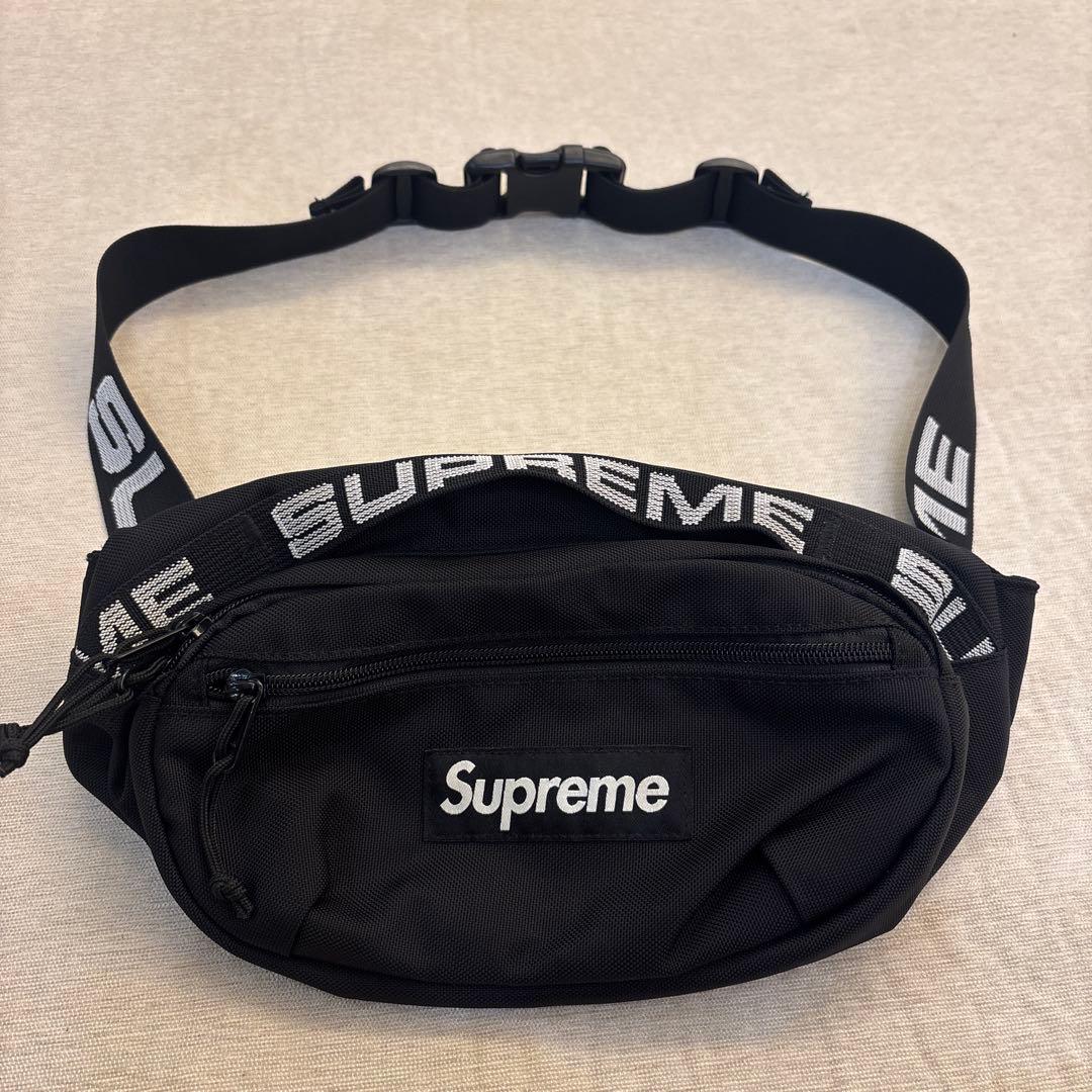 supreme ボディバッグ　CORDURA