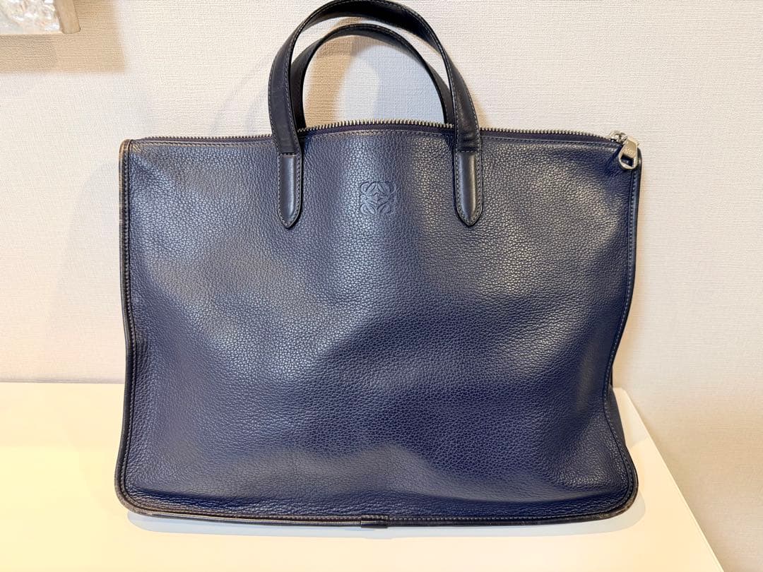 ロエベ ビジネスバッグ トレド アナグラム ロゴ A4可 レザー ネイビー