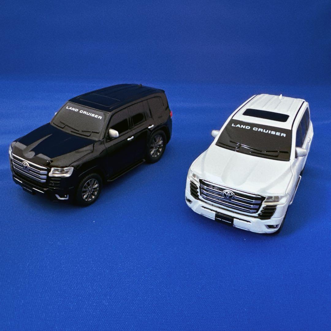 【非売品】★ TOYOTA ランクル プルバックカー ブラック ホワイト