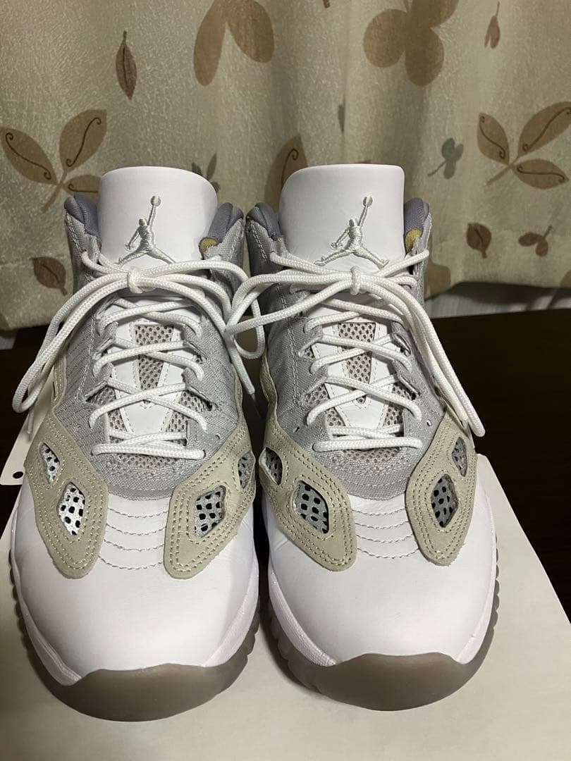 Air Jordan 11 ローカット　ホワイト/グレー Size 13 - Air Jordan 11 Retro Low - 
