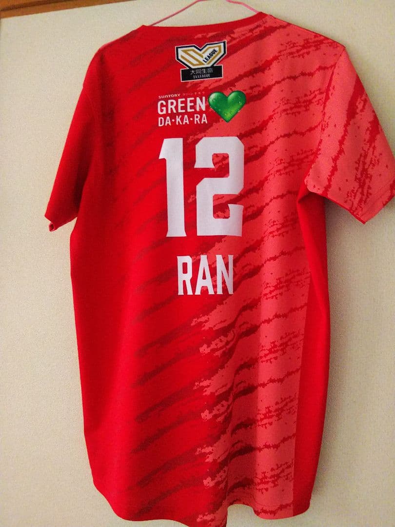 サントリーサンバーズ大阪髙橋藍選手✨レプリカユニフォーム サントリーサンバーズ 髙橋藍 レプリカユニフォーム - メルカリ