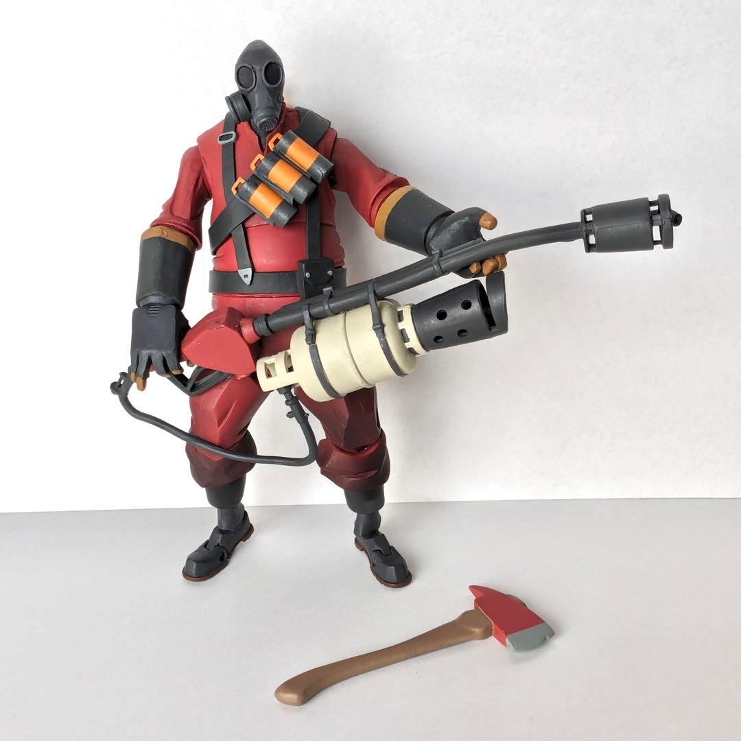 NECA Team Fortress 2 パイロ アクションフィギュア - メルカリ