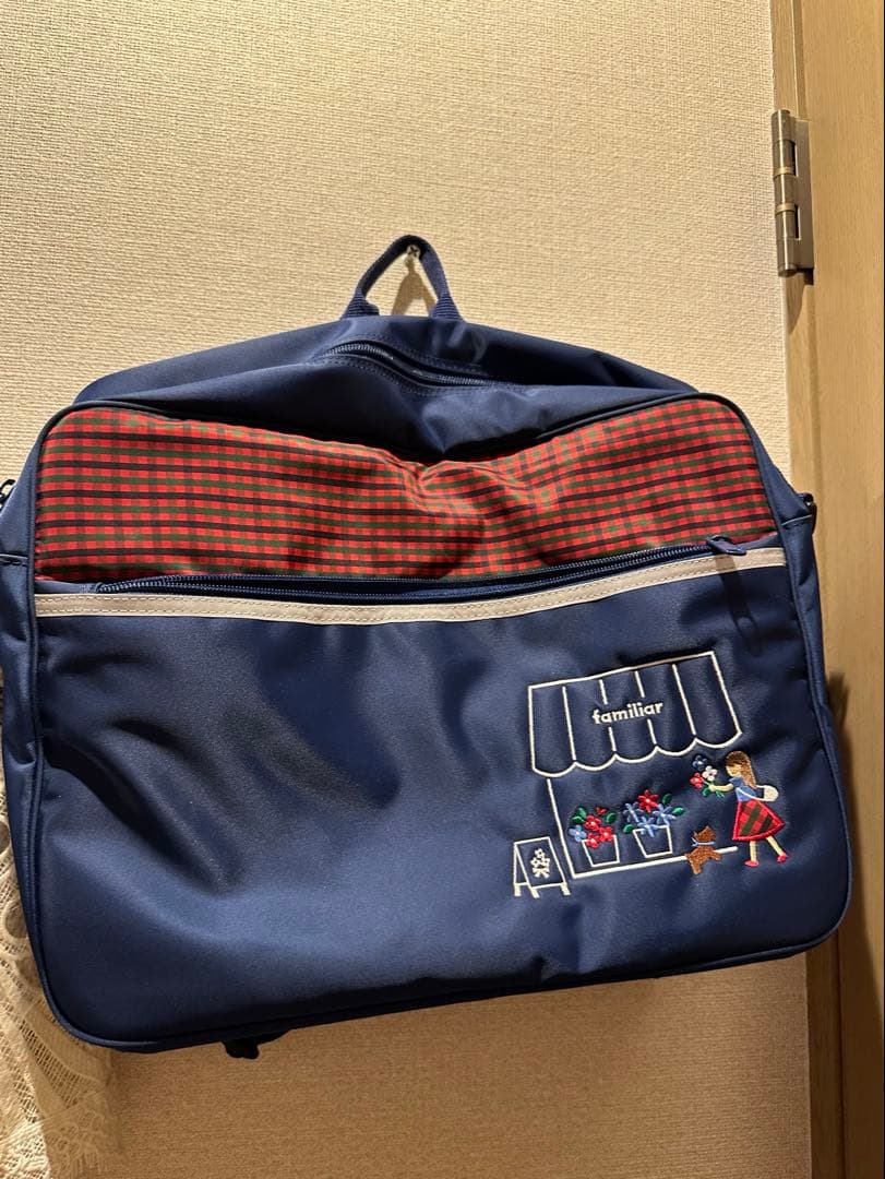 美品　ファミリア　familiar リュック　バッグ リュックサック（S） | ファミリア公式サイト