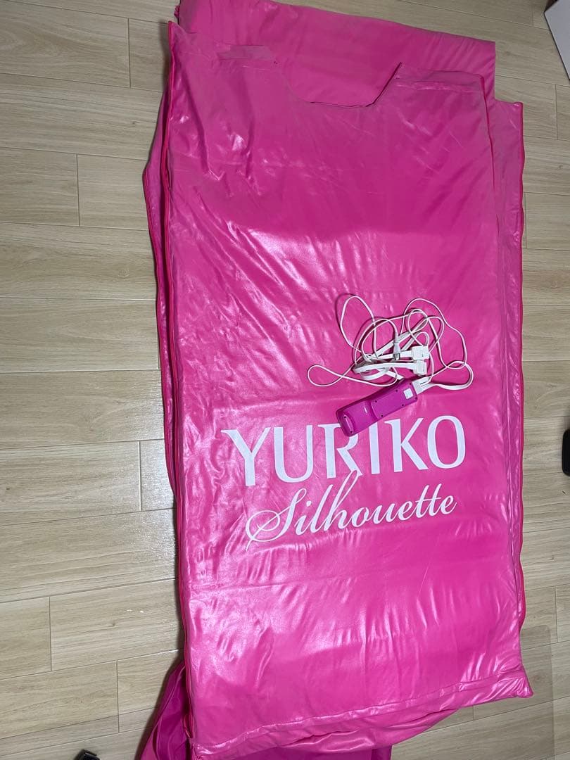 ユリコシルエット　 ピンクマット