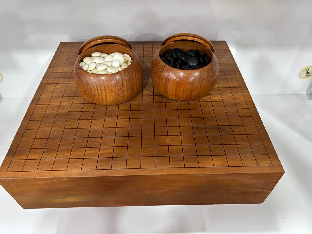 T63 木製囲碁盤と石セット 蛤 へそあり