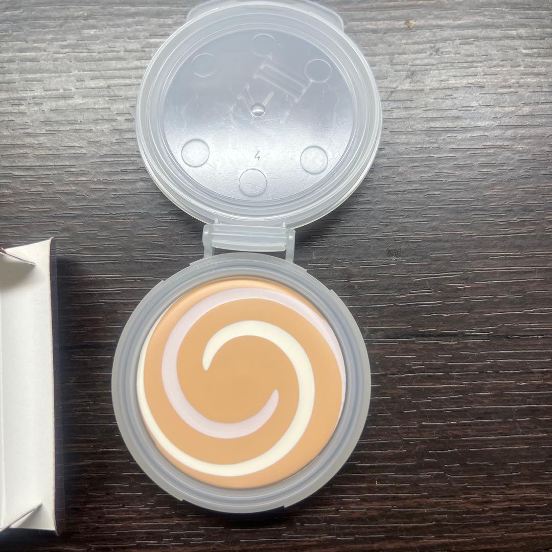 SK2 クリアビューティクリスタルスキンパーフェクティング