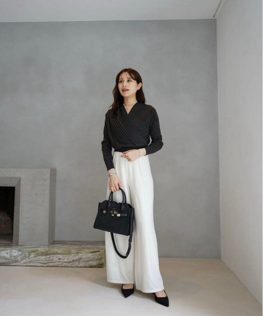 正規品】L'AUBE BLANC プリーツカシュクールニットトップス - メルカリ