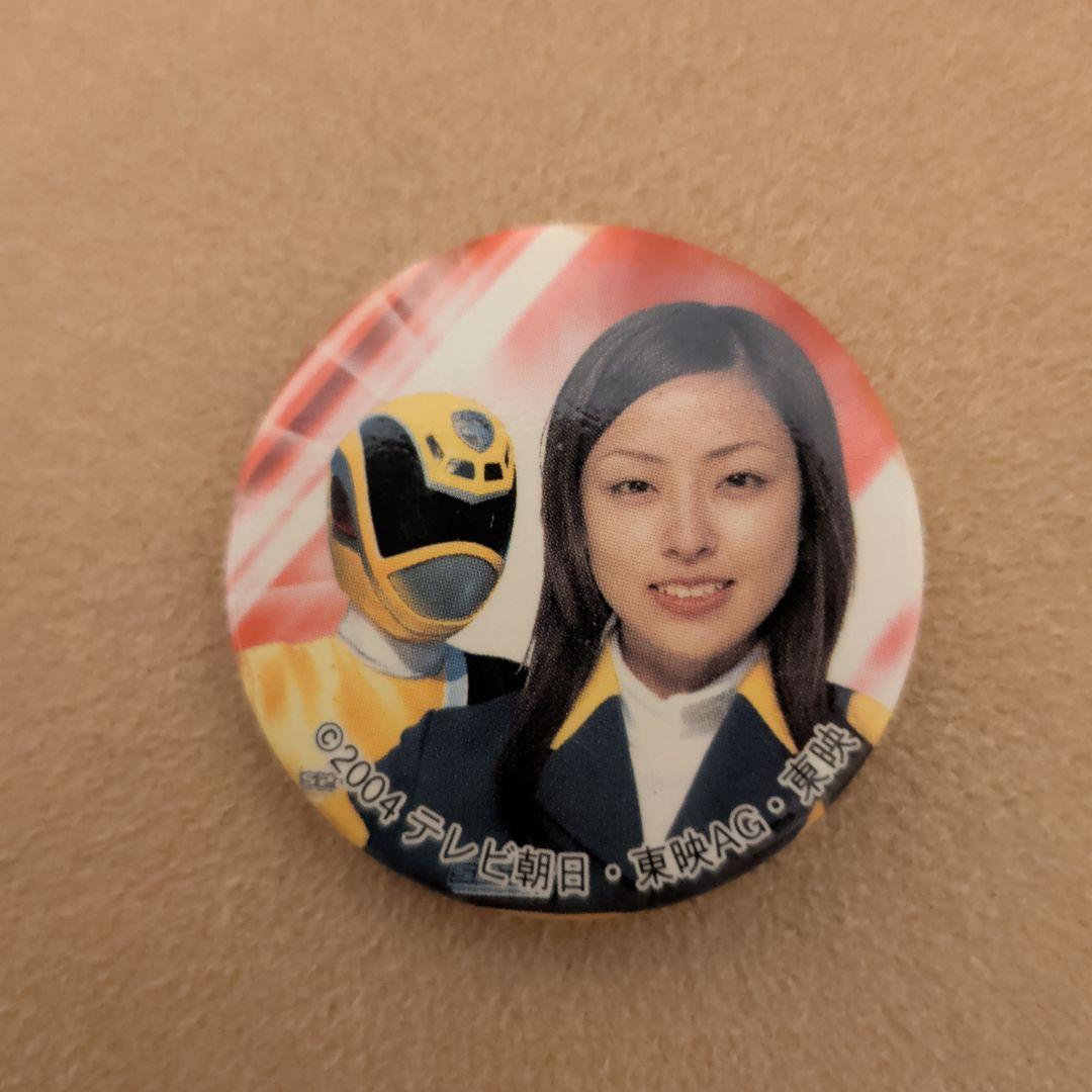 特捜戦隊デカレンジャー2004年 デカイエローとジャスミン 缶バッジ