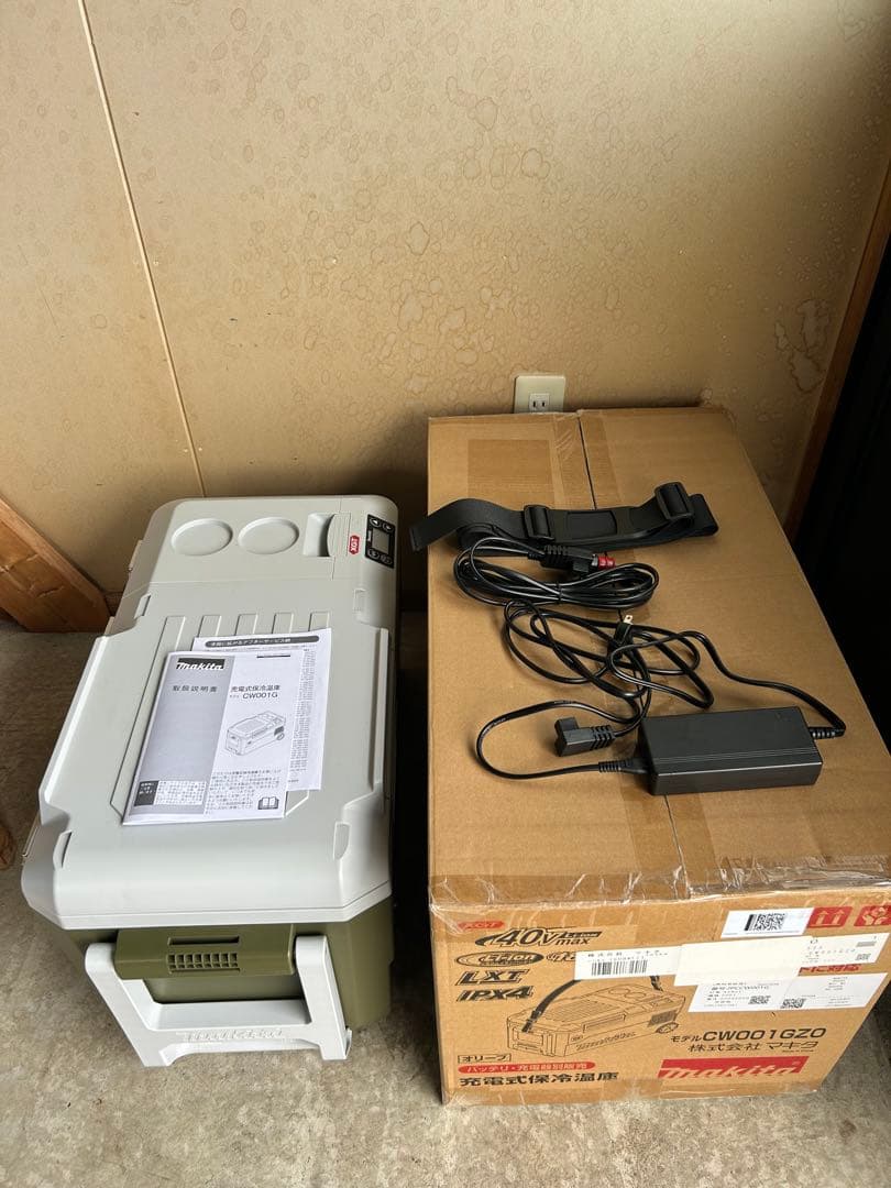 Makita マキタ 18V 40Vmax 冷温庫 CW001GZO