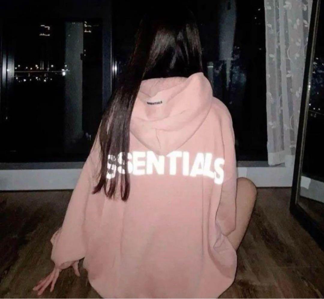 新品 FOG ESSENTIALS エッセンシャルズ パーカー ピンク - メルカリ