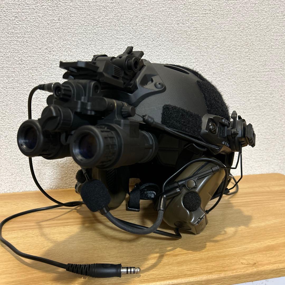 最終値下 ミニタリーヘルメット ナイトビジョン ヘッド レプリカ サバゲー