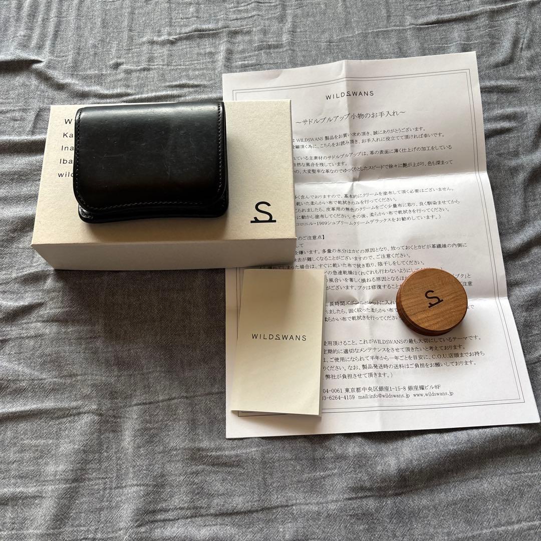 WILD SWANS PALM ブラック　財布　コンパクト　ワイルドスワンズ