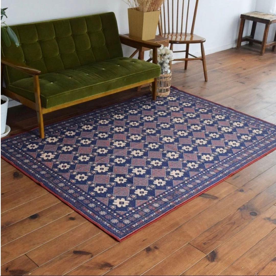 TOCO LIFE 200 × 200 ㎝ ラグ　レトロ　花柄　ネイビー