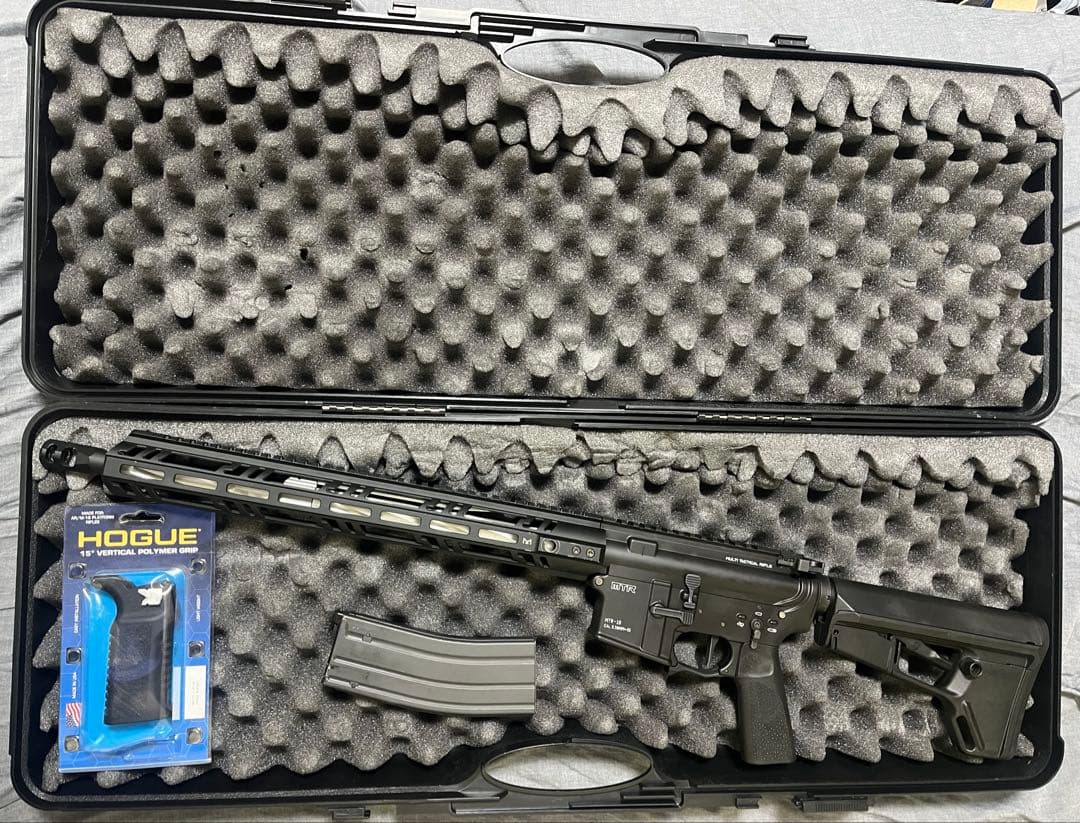 東京マルイ　MTR ガスブローバック　はホーググリップ　ハードケース付