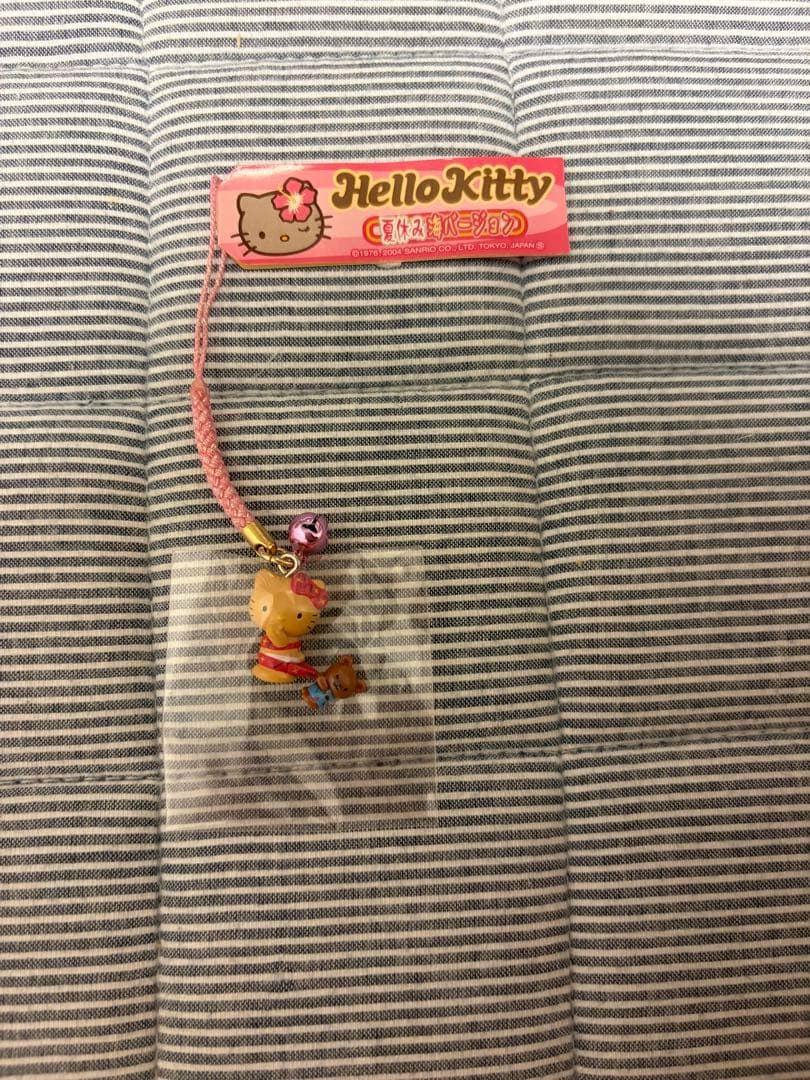 ご当地キティ　夏休み海バージョン　ストラップ