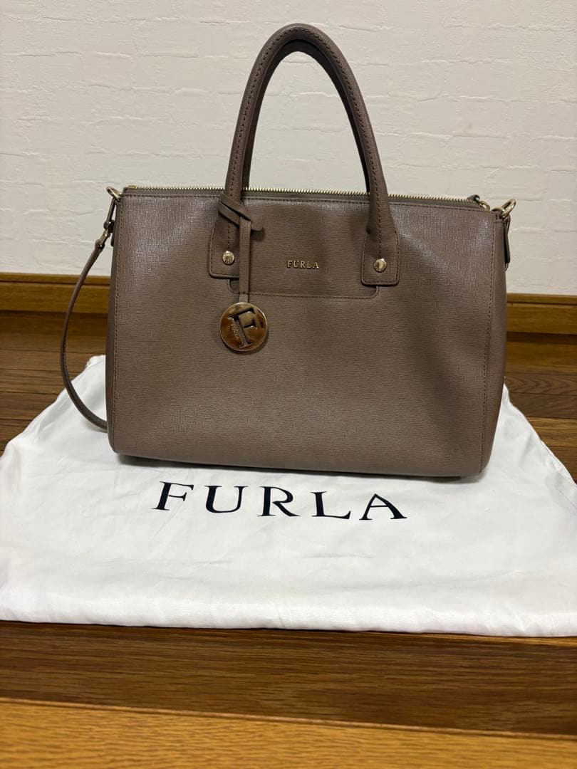 FURLA ブラウン レザー ハンドバッグ極美品