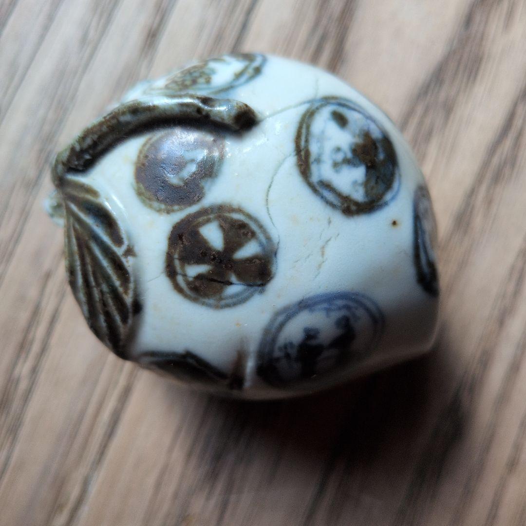 古伊万里 丸紋染付 桃形 蓋付き香合 木箱付き - メルカリ