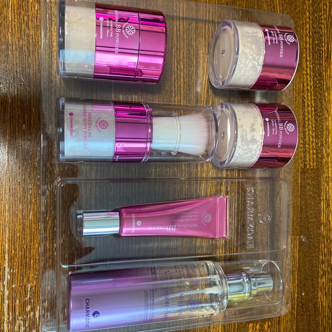 チャームゾーンミネラルBBパウダーセット