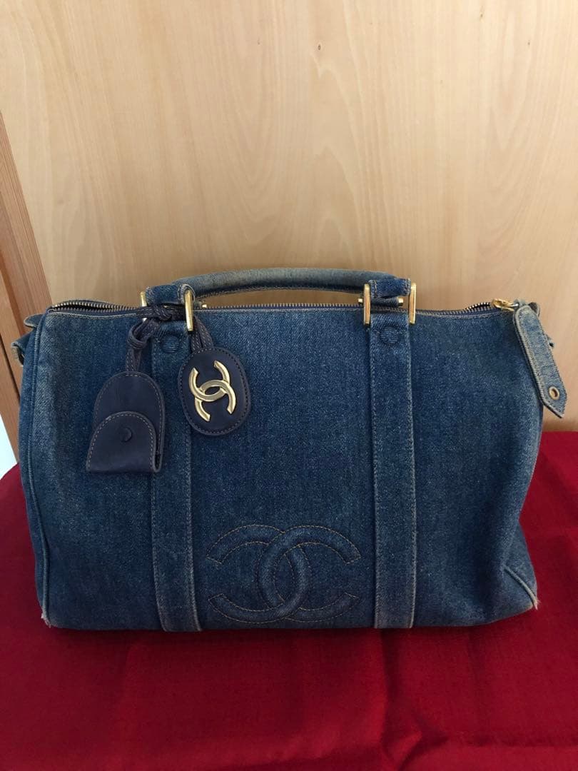 Chanel デニムボストンバッグ