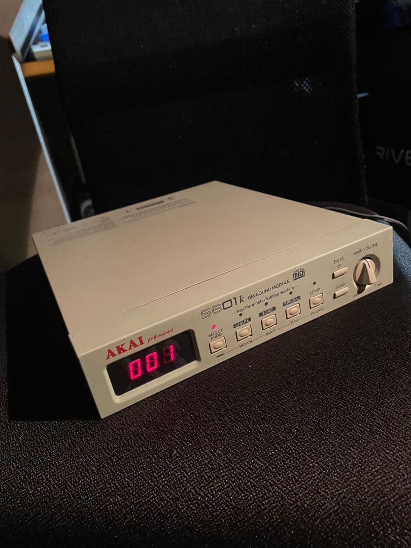 AKAI SG01K GM音源サウンドモジュール