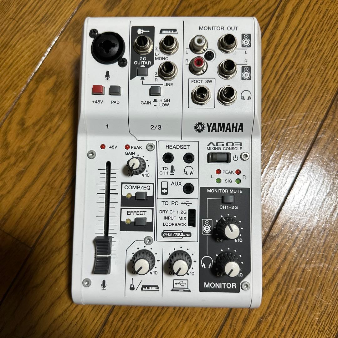 Yamaha AG03 ミキシングコンソール