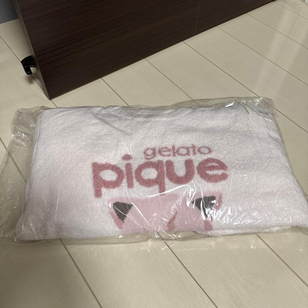 新品未使用gelato pique ピンクパジャマ