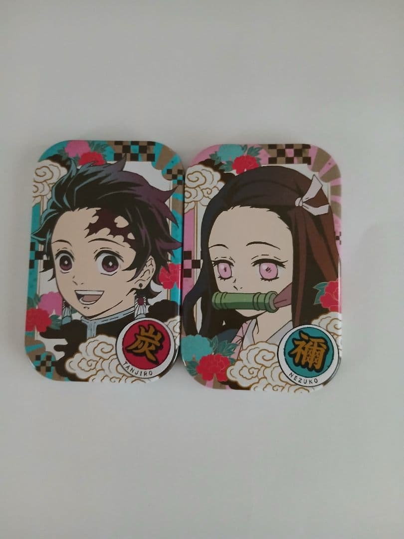 鬼滅の刃 まるかく缶バッジ 竈門炭治郎♡禰豆子 - メルカリ