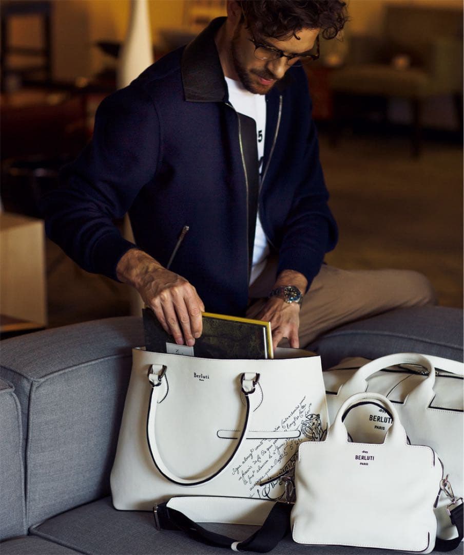 世界に一つ 72 ベルルッティ 特注トゥジュール ホワイトレザートートバッグ