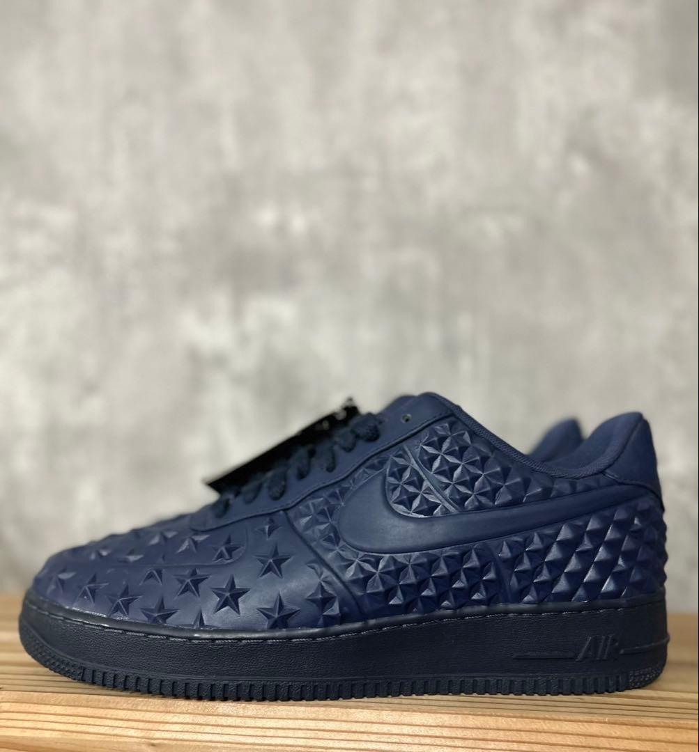 ナイキ エアフォース　スター スタッズ スニーカー ネイビー