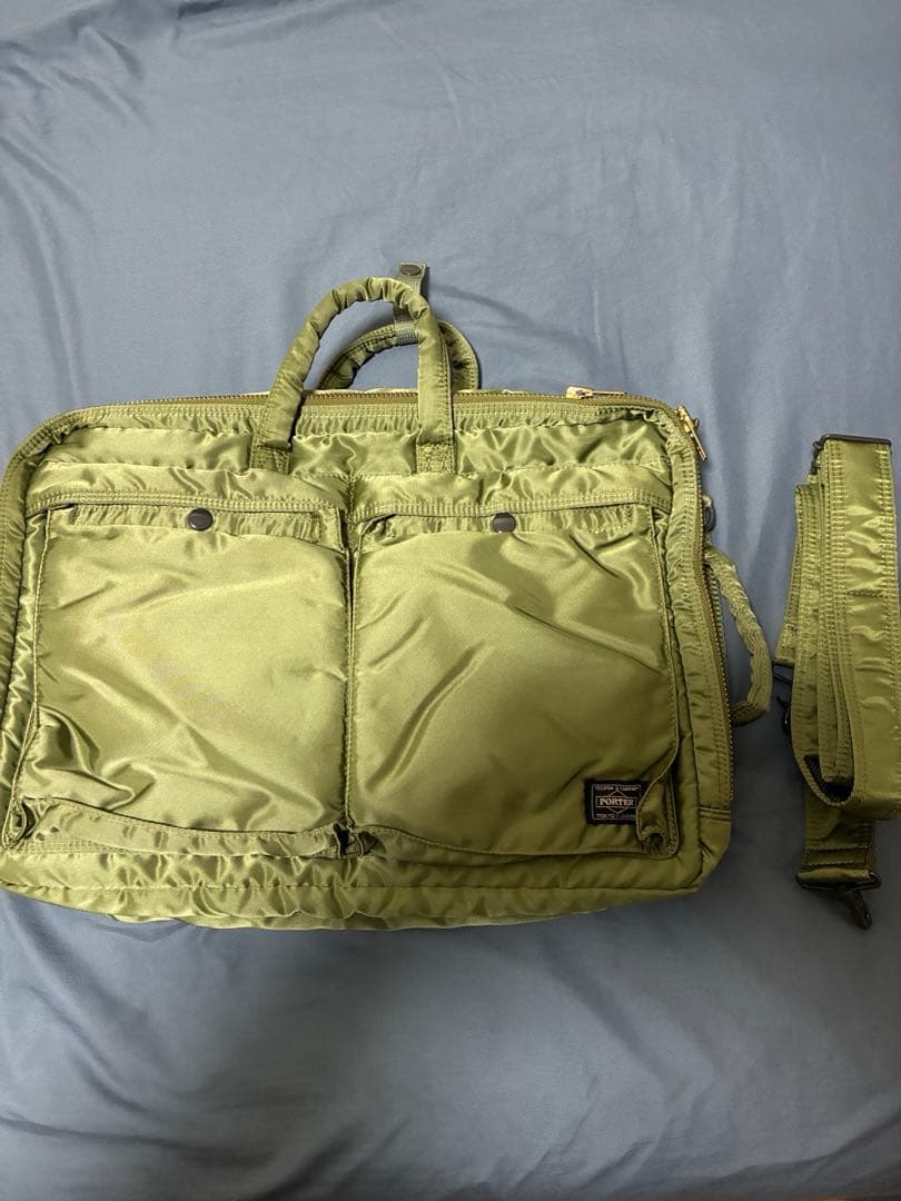 ポーター タンカー 3wayバッグ セージグリーン B4 TANKER(タンカー) 3WAY DOCUMENT BAG W zip | 吉田カバンホームページ