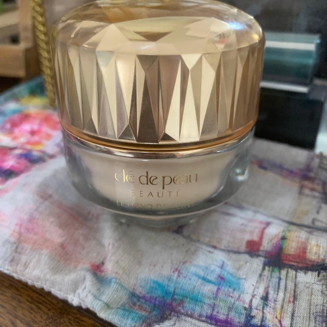 クレドポーボーテ　ルフォンドゥタンn ベージュオークル20