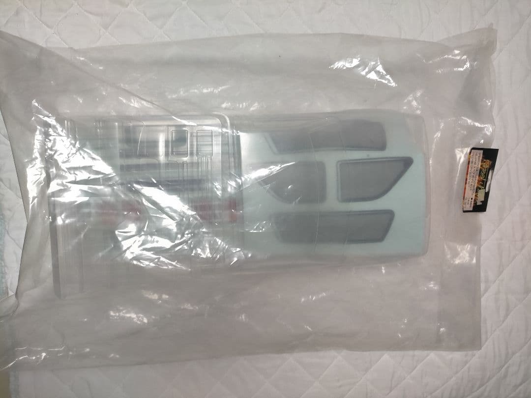 新品！ストリートジャム製 トヨタ ハイラックス80 未塗装ボディ ストリートジャム製 トヨタ ハイラックス80 トラッキン ムーンアイズ