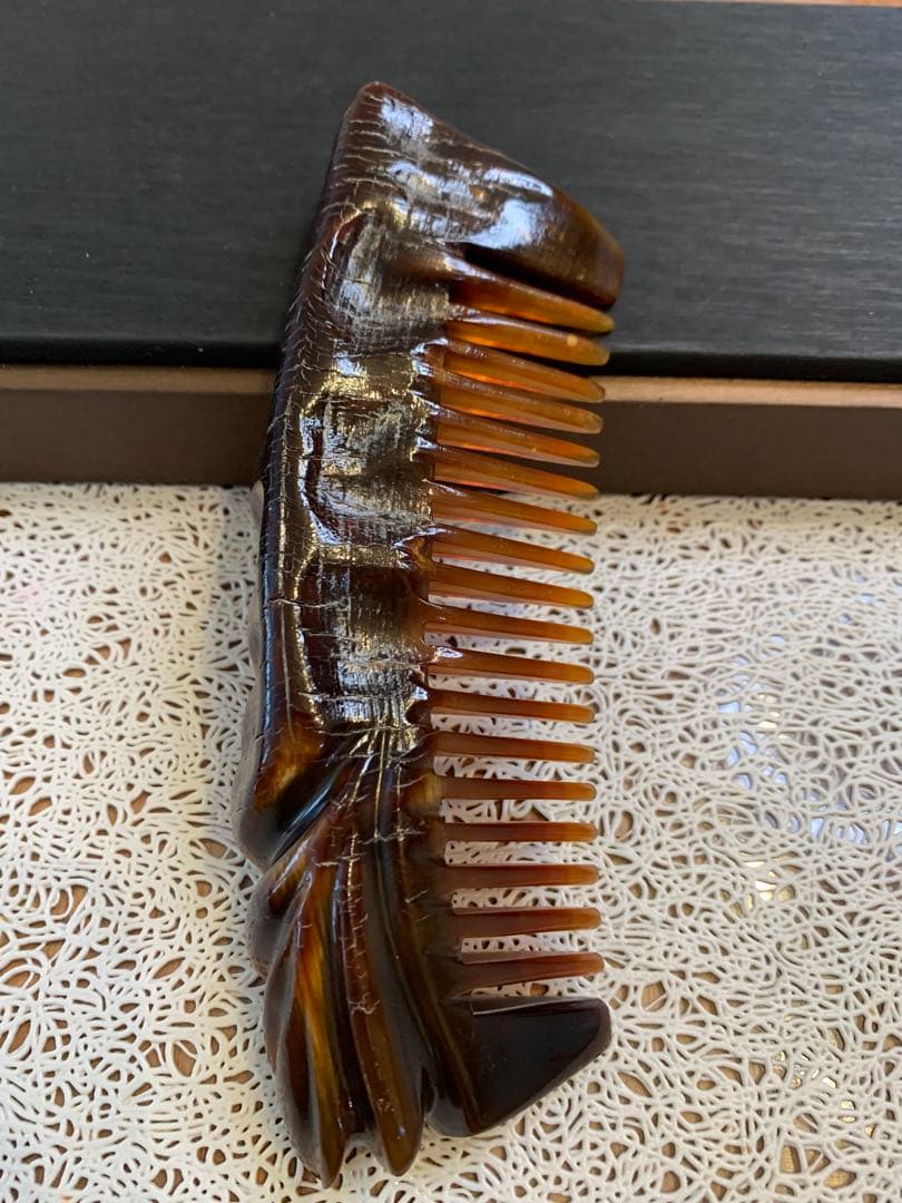 F-161 天然　牛角　高品質　原生態　角皮付き櫛　かっさプレート　全身用